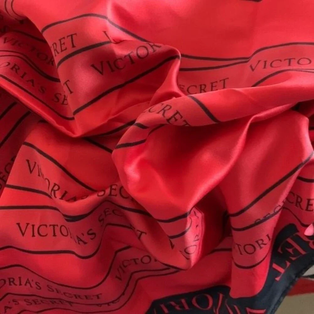 Victoria’s Secret Red/Black Silky Scarf